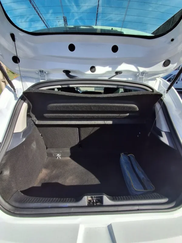 renault-clio-2028-8